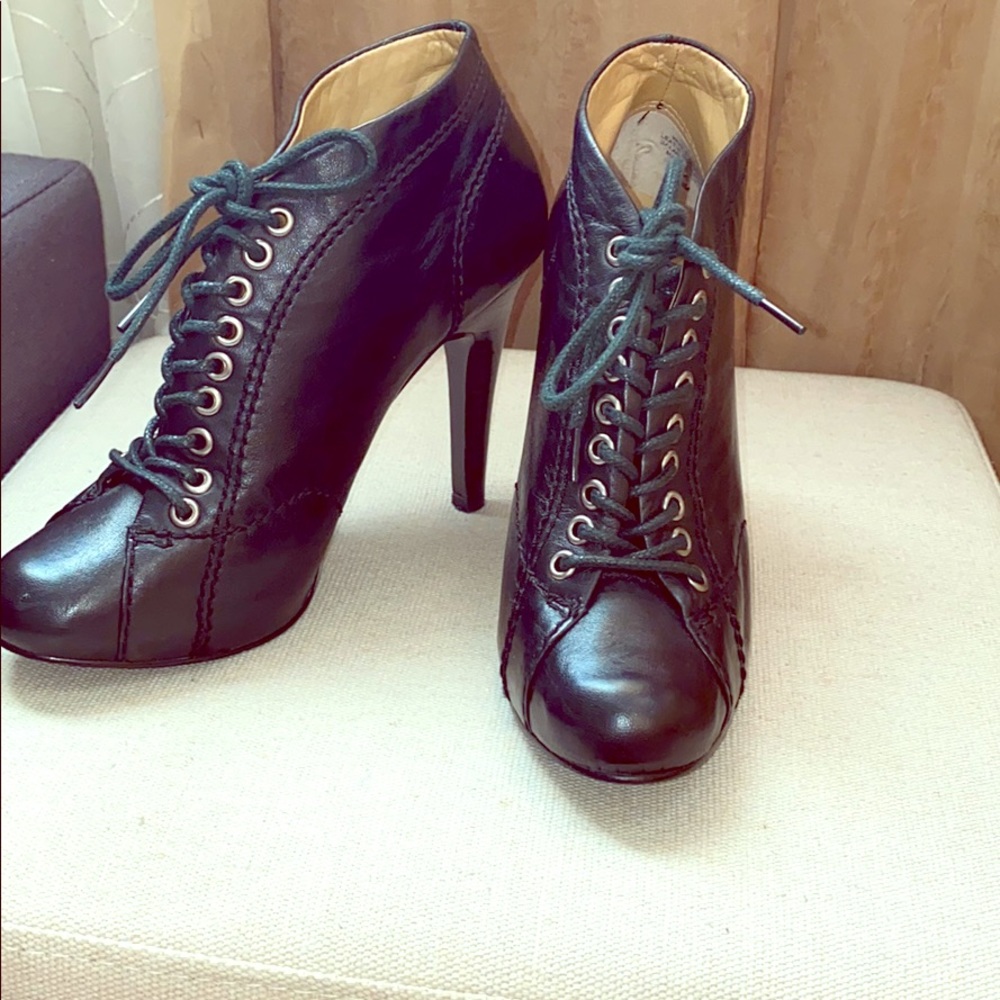 Nine West heel booties